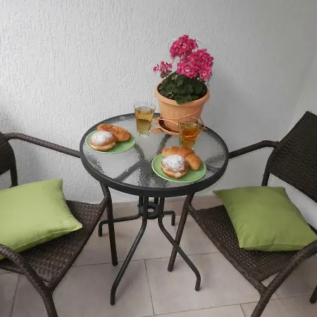 Jadranka アパート